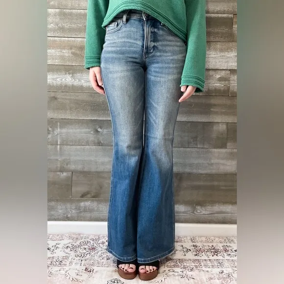 Judy Blue Mid Rise Tummy Control Top Flare Jeans Vintage Wash JB88934REG MD