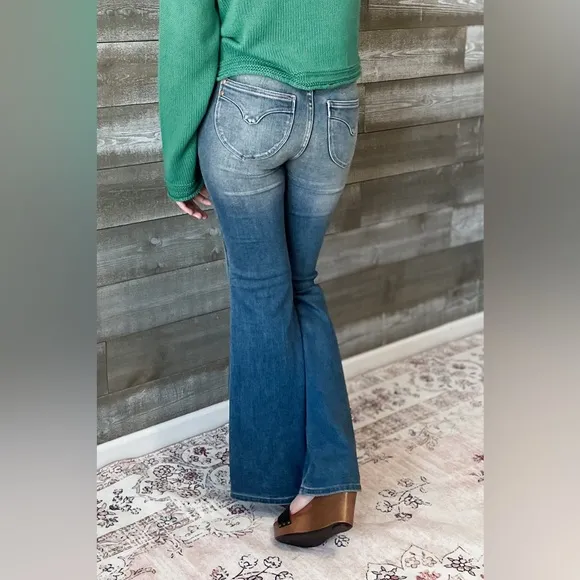 Judy Blue Mid Rise Tummy Control Top Flare Jeans Vintage Wash JB88934REG MD
