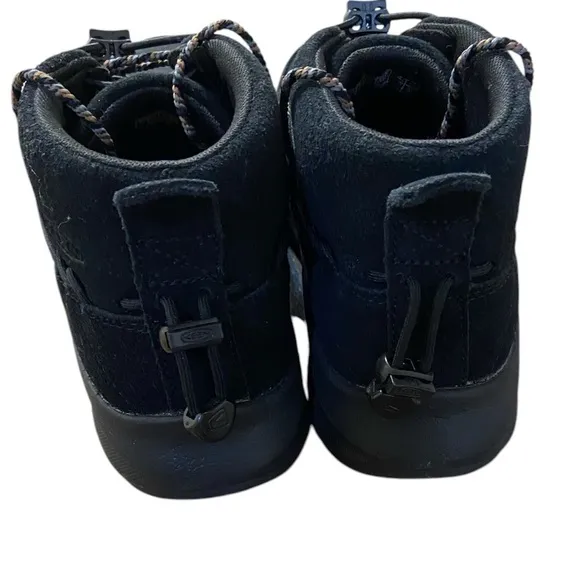 Keen Uneek Chukka arch support boots men black 8.5 NWT