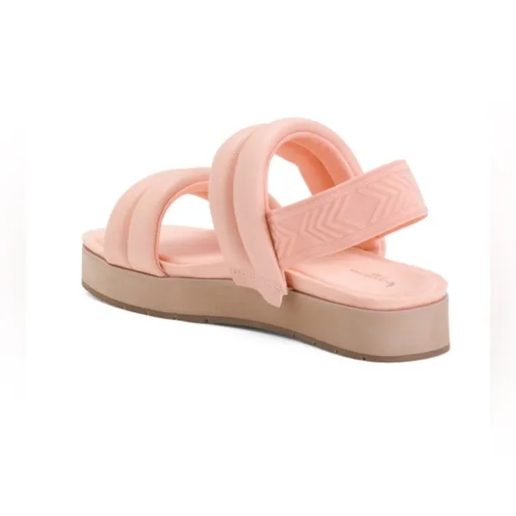 Koolaburra by UGG Women’s Anida Sandals