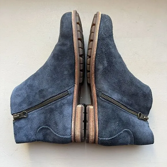 Kork-Ease Balsa Navy Gray Suede Leather Ankle Boots w/ Side Zipper Women’s 6