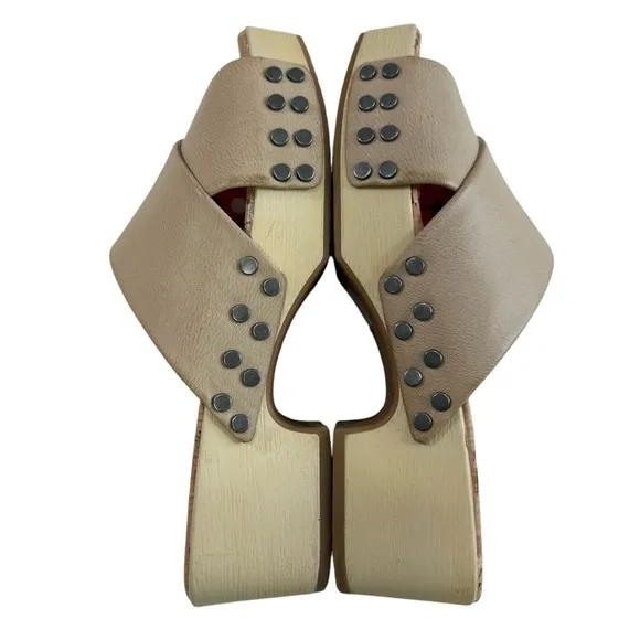 Korks Draya Studded Crisscross Platform Comfort Sandals Size 8M