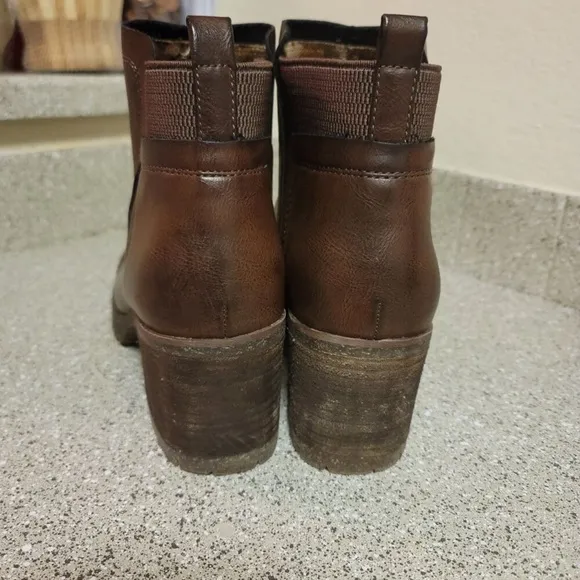 KORKS Elsie Bootie Brown Leather Block Heel Ankle Boots Sz 10 NEW!