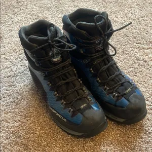 La Sportiva Men's Boots