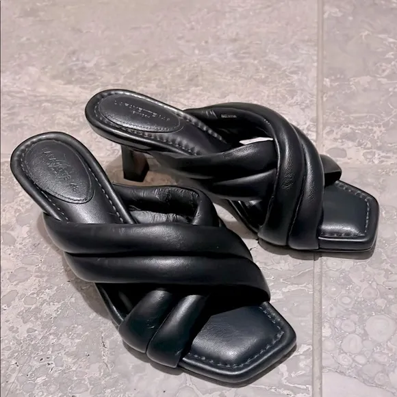 Lafayette 148 New York Clarette Mule Sandals in Black, EXCELLENT, Size 36.5