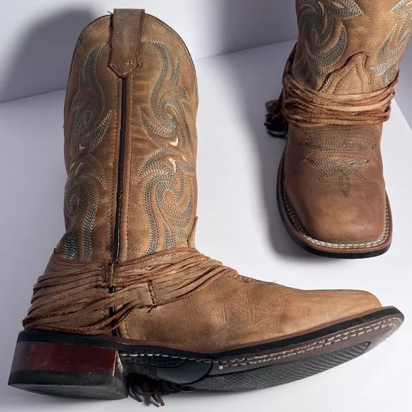 Laredo Dan Post Tan Sadie Womens Broad Square Toe Boots Size 6.5