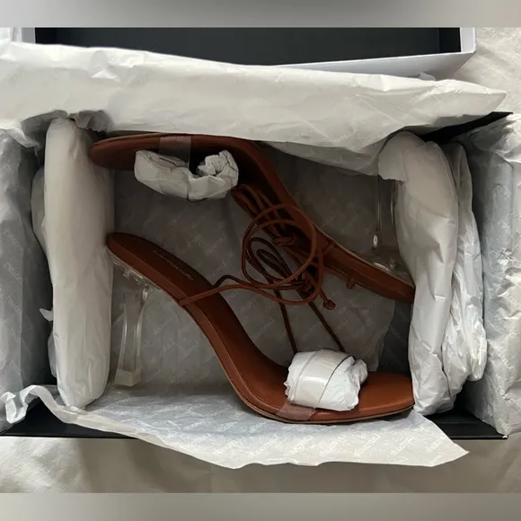 Larroudé Gloria Sandals - Caramel - 9.5 - NEW with box