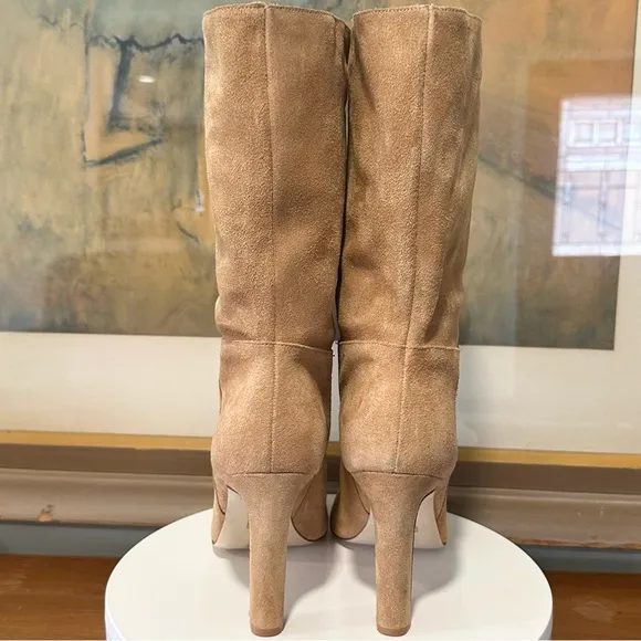 🌹LARROUDE🌹 Cindy Boot In Toasted Suede Size: 9