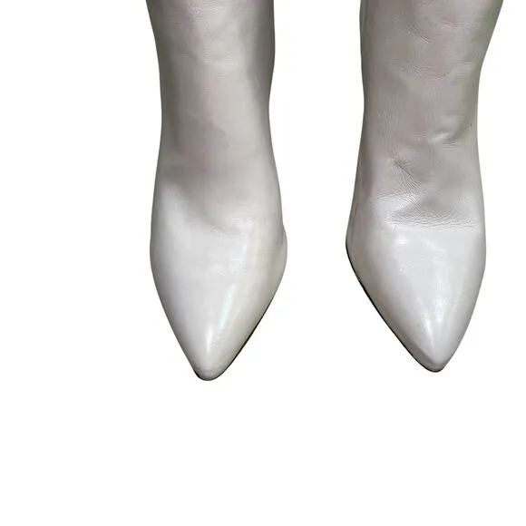 Larroude Cindy Heeled Pointed Toe Boot In Ivory Leather Size 10