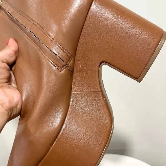 🌹LARROUDE🌹 Miso Platform Boot In Caramel Stretch Leather Size: 9