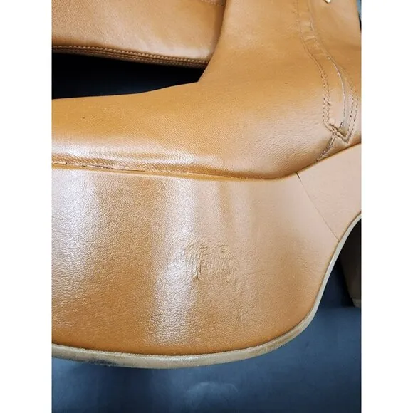Larroude Womens Miso Caramel Platform Boots Size 9 Stretch Leather