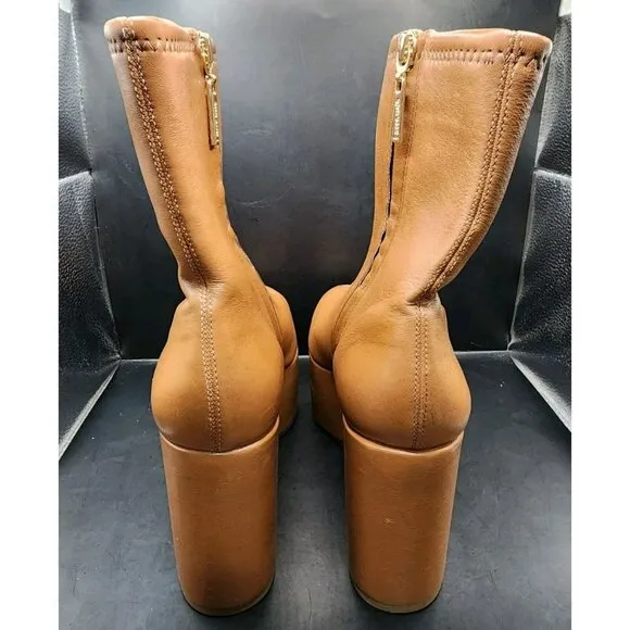 Larroude Womens Miso Caramel Platform Boots Size 9 Stretch Leather