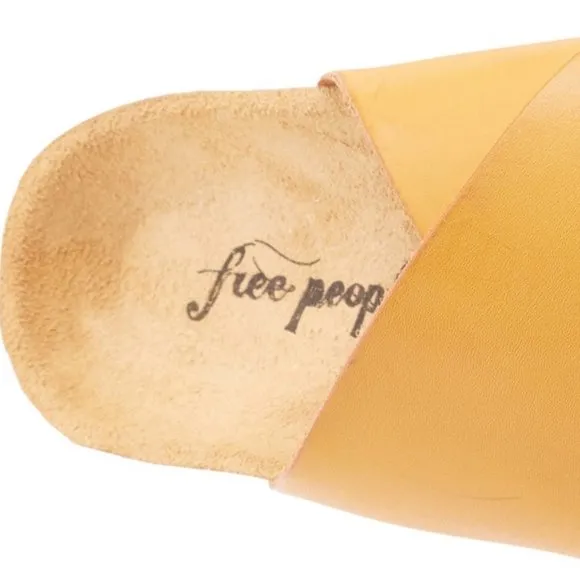 LAST PAIRS!  new FREE PEOPLE  Sidelines Flatform Sandals  392S0