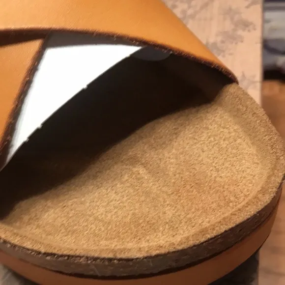 LAST PAIRS!  new FREE PEOPLE  Sidelines Flatform Sandals  392S0