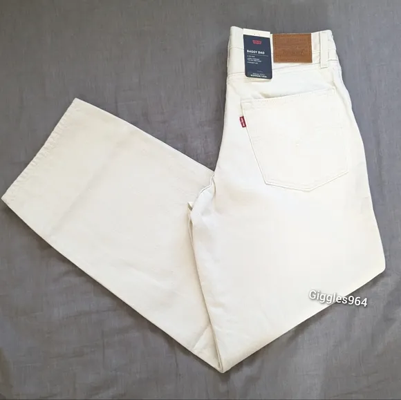 Levi's Baggy Dad Jeans Barely Freezing White