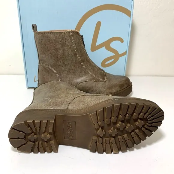 LifeStride Sanibelle Boots Zip Front Lug Sole Booties Stone Brown Size 8 NEW