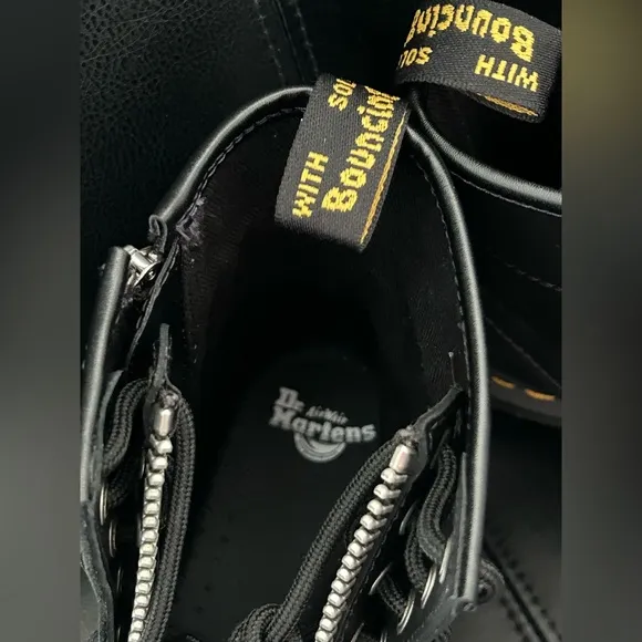 LIKE NEW Dr. Martens Boots Black 1460 Twin Zip Leather Lace Up Boots Size 9