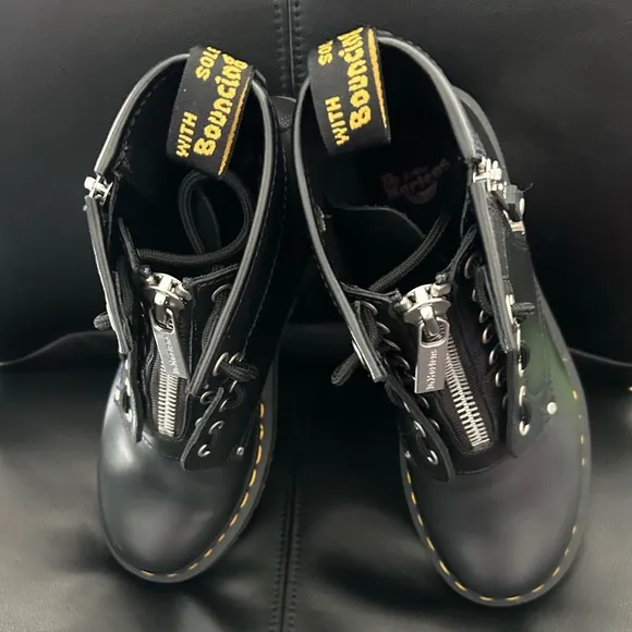 LIKE NEW Dr. Martens Boots Black 1460 Twin Zip Leather Lace Up Boots Size 9
