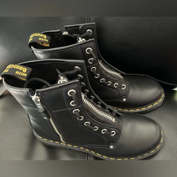 LIKE NEW Dr. Martens Boots Black 1460 Twin Zip Leather Lace Up Boots Size 9