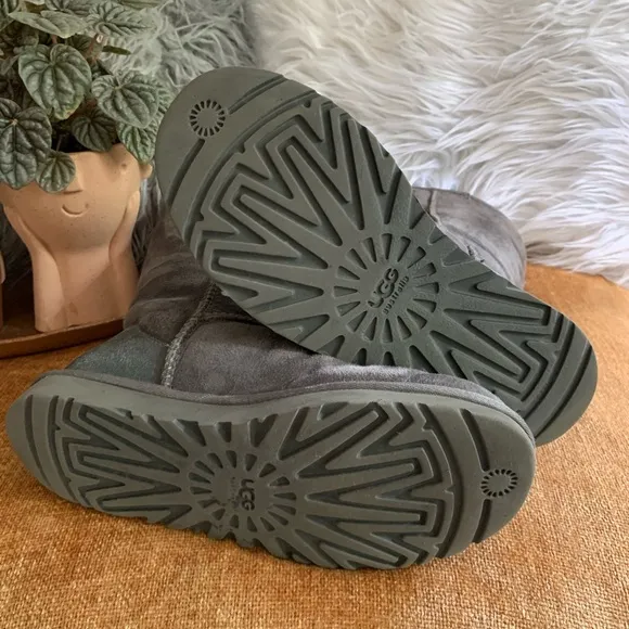 Like New Tall Grey Uggs