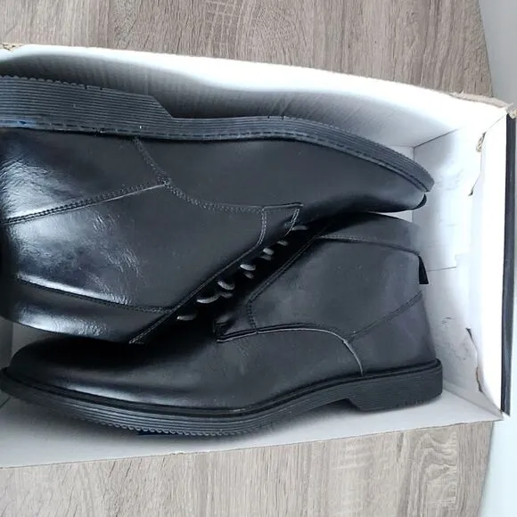 LONDON FOG MEN'S BOOTS BLACK COLOR SIZE 11,5 COMFORTABLE SHOES.