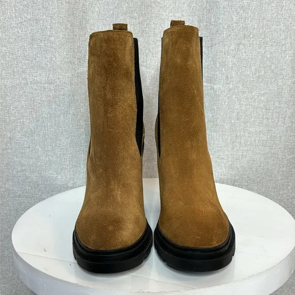 MARC FISHER LTD DARK NATURAL SUEDE RAMIO CHELSEA PLATFORM ANKLE BOOTS **NWT**