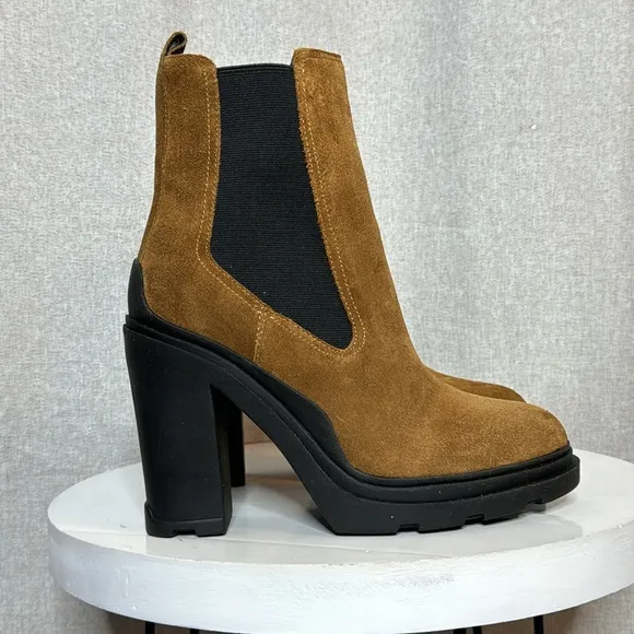 MARC FISHER LTD DARK NATURAL SUEDE RAMIO CHELSEA PLATFORM ANKLE BOOTS **NWT**