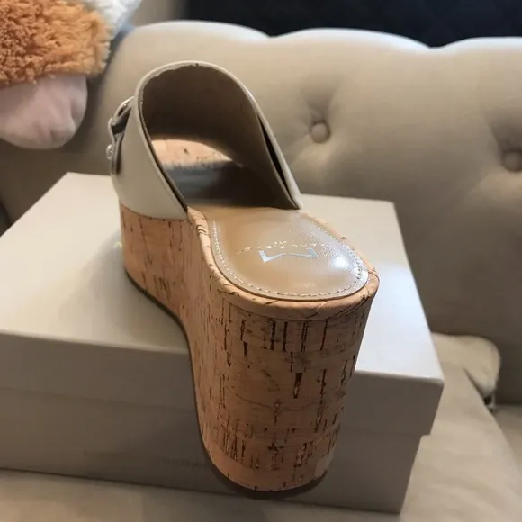 Marc Fisher platform shoes