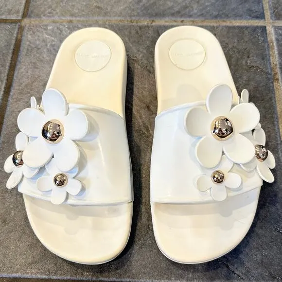 Marc Jacobs Daisy Aqua Embellished Pool Slide Sandals Floral Open Toe Flat White