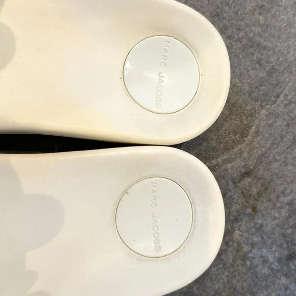 Marc Jacobs Daisy Aqua Embellished Pool Slide Sandals Floral Open Toe Flat White