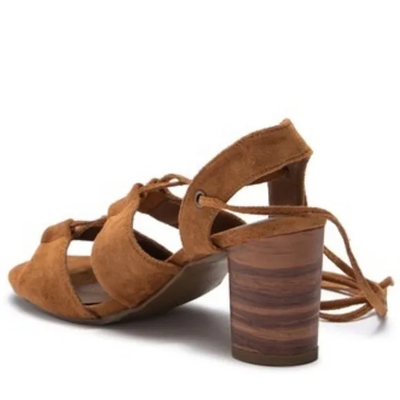 MATISSE ✨ Sandals new in box