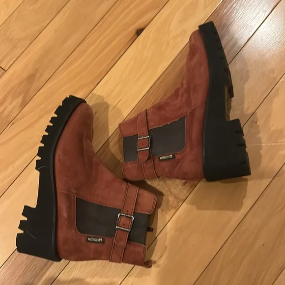 Mephisto Fauve Women’s Ankle Lightweight Boots Booties