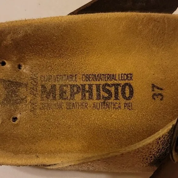 Mephisto Helen rose and copper  Sandals size 37