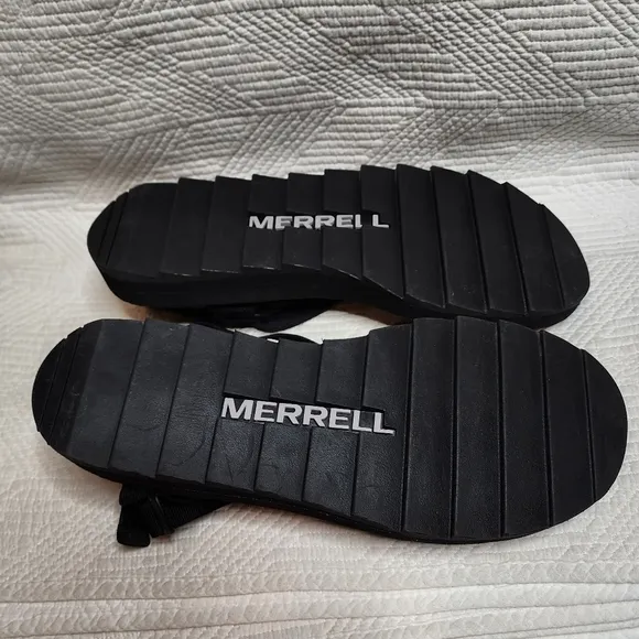 Merrell Men's Alpine Strap Black Sandal. Men's size 14. New!