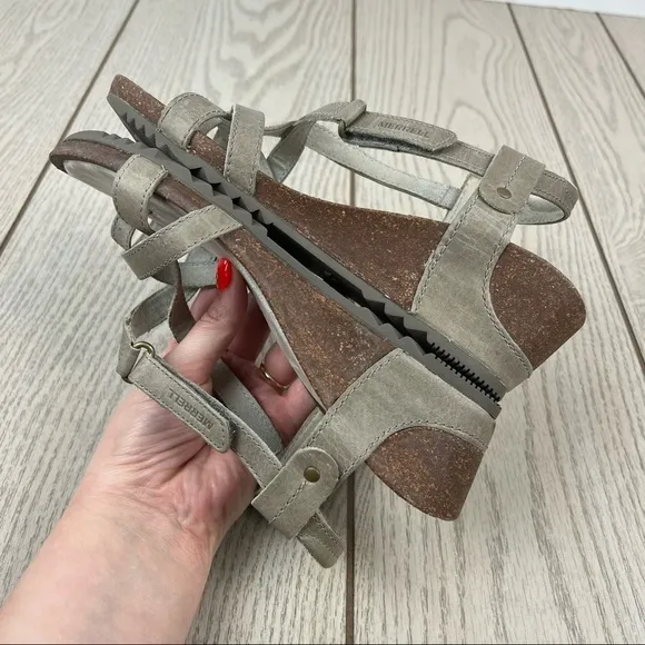 Merrell Revalli Aura Post Strappy Wedge Sandals US7 Women's Grey $150