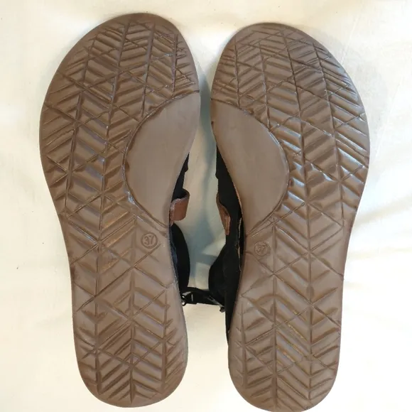 Miz Mooz Finney Suede Sandals - 37 &amp; 40 WIDE EU - Black Suede - NWOB