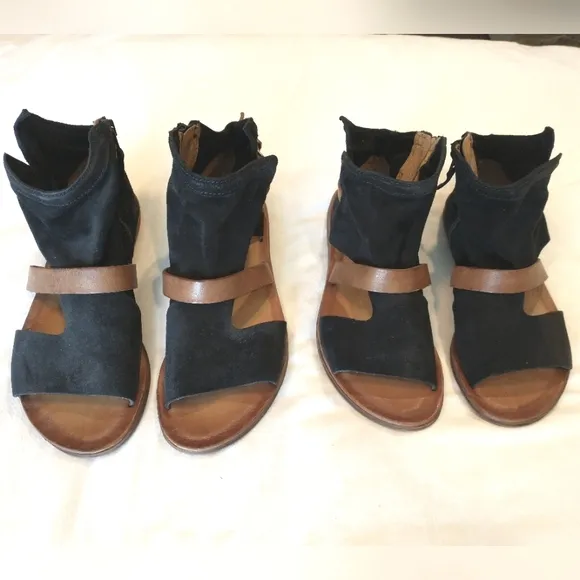 Miz Mooz Finney Suede Sandals - 37 &amp; 40 WIDE EU - Black Suede - NWOB