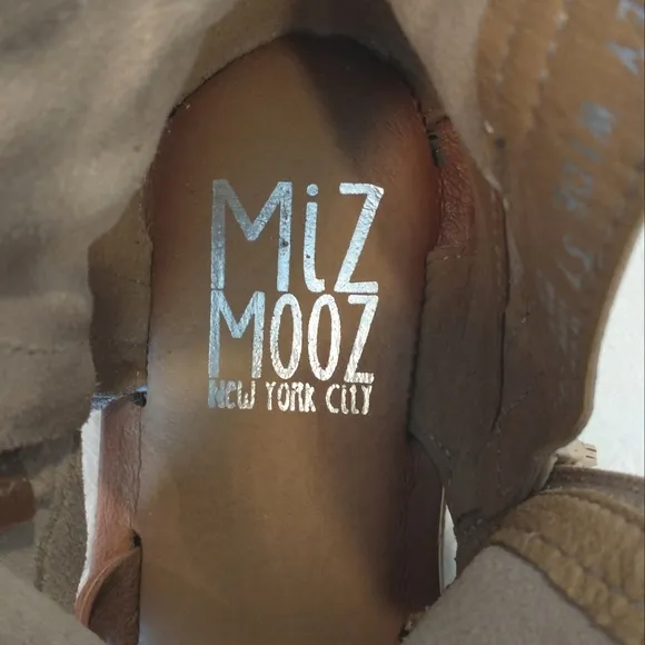 Miz Mooz Finney Suede Sandals - 37 &amp; 40 WIDE EU - Taupe Suede - NWOB