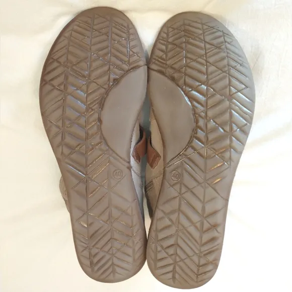 Miz Mooz Finney Suede Sandals - 37 &amp; 40 WIDE EU - Taupe Suede - NWOB