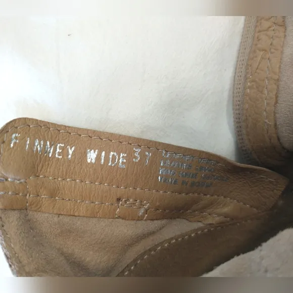 Miz Mooz Finney Suede Sandals - 37 &amp; 40 WIDE EU - Taupe Suede - NWOB
