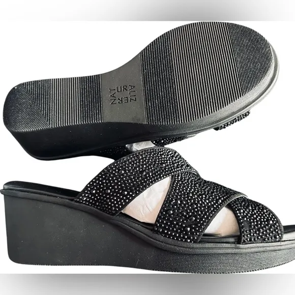 Naturalizer® Rowena 2 Sandals Black Wedges Women's Size 8W New in Box
