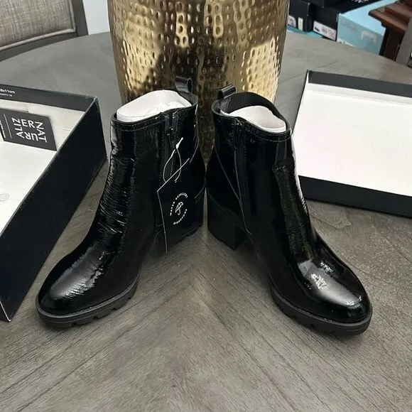 Naturalizer Verney 2 Black Patent (WIDE)