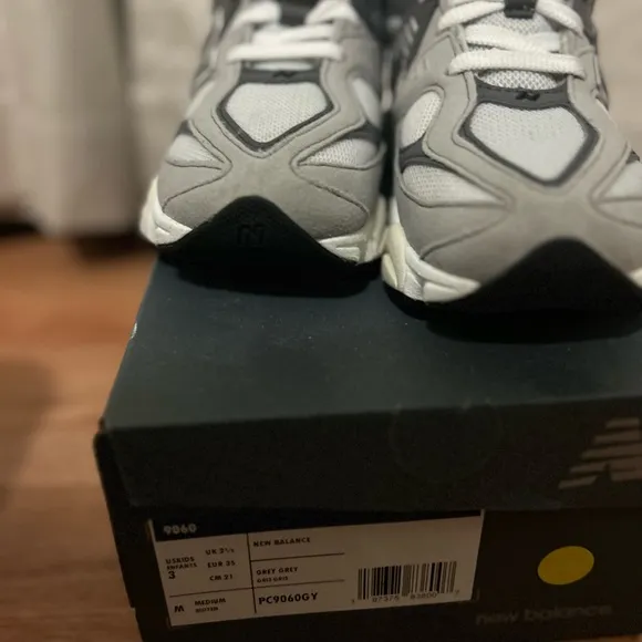 New Balance White and Gray Athletic Shoes