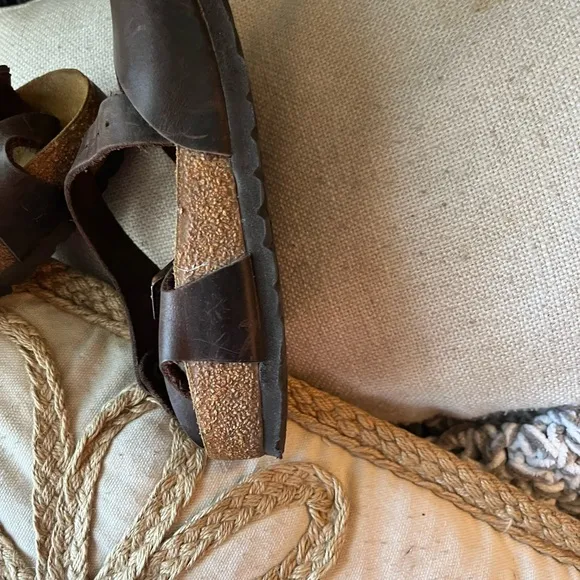 New Birkenstock brown leather sandals