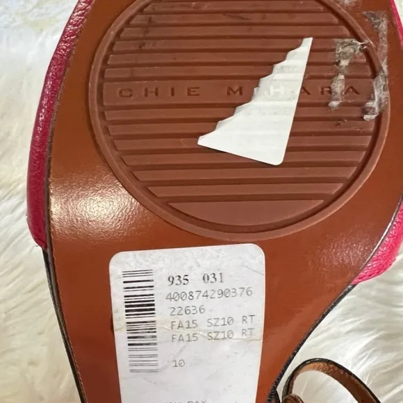 new CHIE MIHARA Textured Brown Leather and Pink Sandal Heels size 10