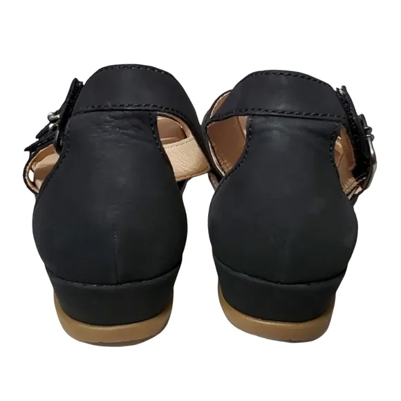 New Dansko Astrid wedge strappy nubuck comfort black wedge sandals