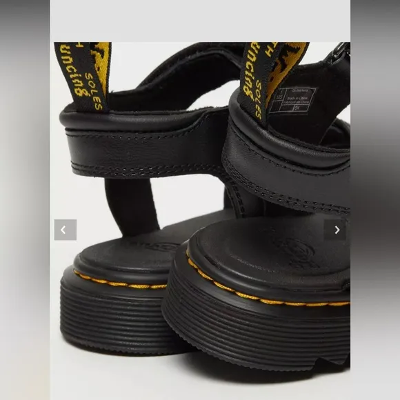 New- Dr martens Kids Black Sandals