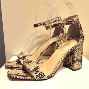 New J. McLaughlin Esme Brown/Tan Snakeskin Embossed Leather Sandals sz.7.5 $248