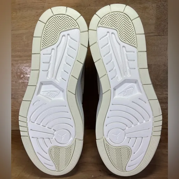 NEW Jordan 1 Elevate SUEDE Low Womens Sz 12 Shoes Sneakers Coconut Milk Sail