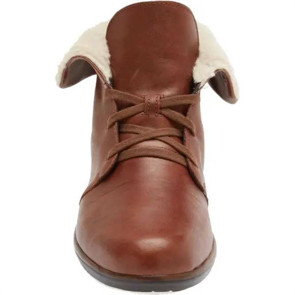 NEW NAOT women's pali ankle boots in soft chestnut leather